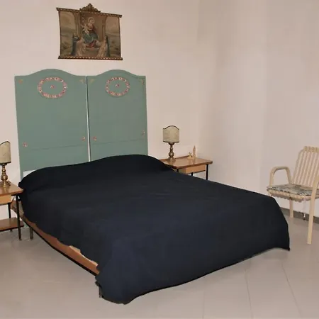 Al Mare - Terrazzi Panoramici E Ampio Giardino Tatil Evi *