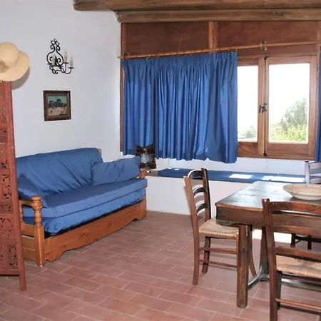 Al Mare - Terrazzi Panoramici E Ampio Giardino Santa Marina Salina