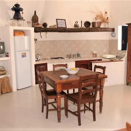 Al Mare - Terrazzi Panoramici E Ampio Giardino * Santa Marina Salina